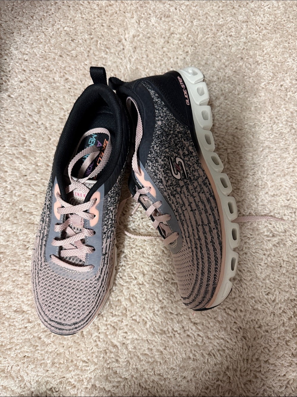 Skechers Ladies Knit Athletic Sneakers in Pink and Black
